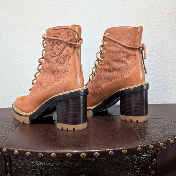 TORY BURCH Miller Lug Sole Bootie In Toasted Carmel Size 8.5 - Picture 9 of 15